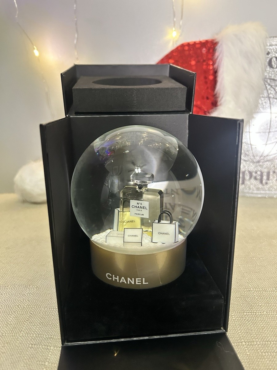 【非売品】シャネル スノードーム ゴールド No.5 香水瓶 ノベルティ CHANEL スノードーム ミニ n'5 ゴールド 【公式通販】