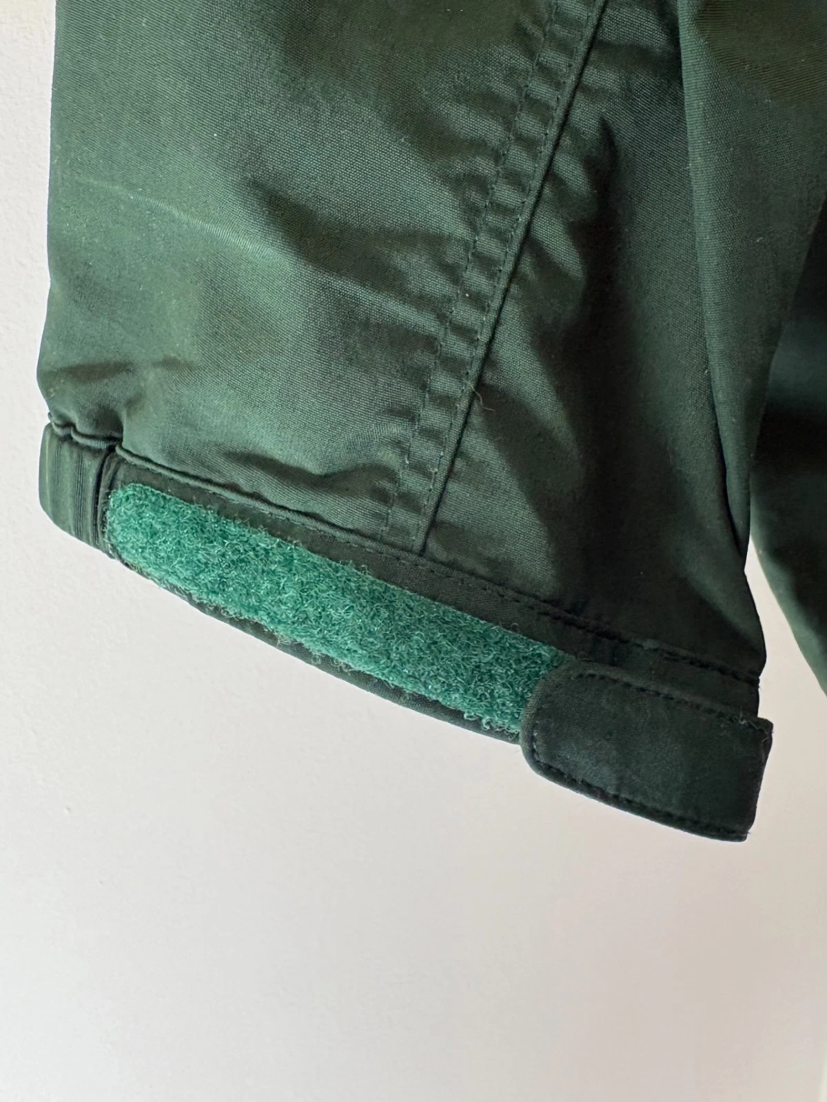 Montbell Japan O.D. Lightweight Windbreaker Jacket Dark Forest Green | Large - product detail image 3