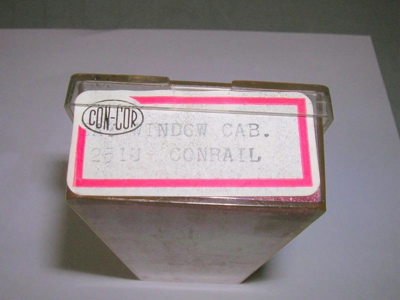 Con-Cor N Scale (Conrail Bay Window Caboose #890) Original Box - Image 3 of 3