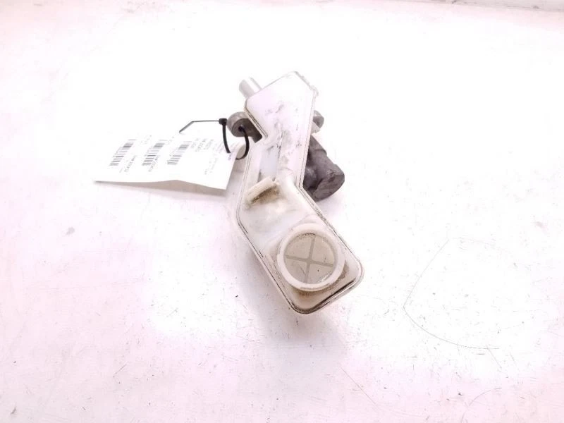 16-18 丰田亚里斯 1.5 升 4CYL FWD Brake Master CYLINDER 组合 — 第 4/4 张图片