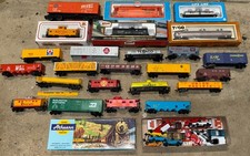 Mixed Brand Lot Model Trains Lot