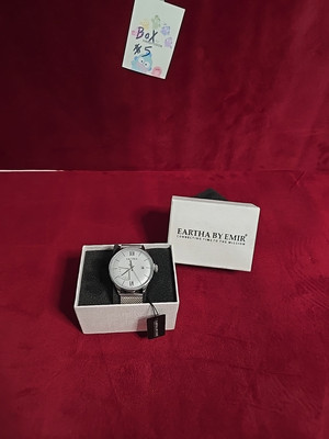 Eartha By Emir Men Watch Model Vision Quartz