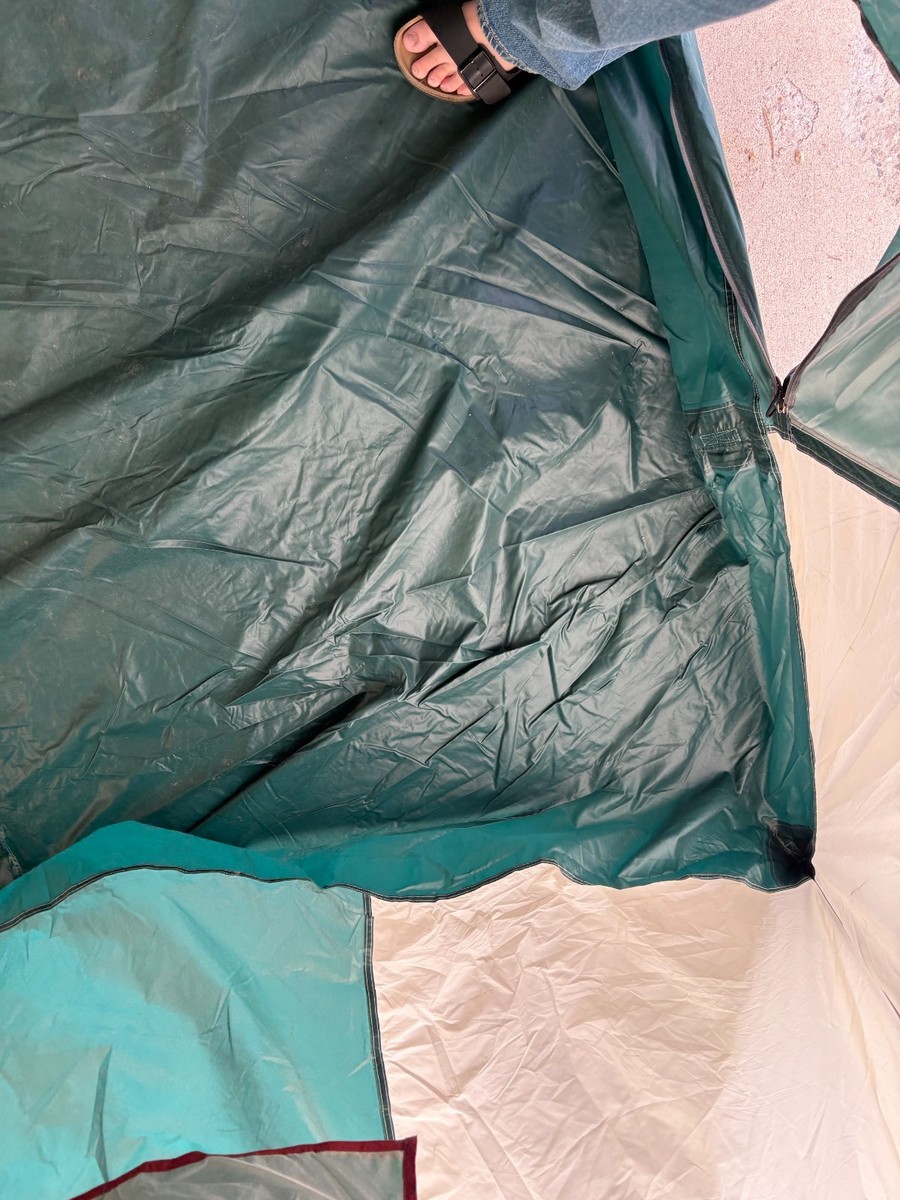 GYMAX Lit de Camp Pliable & Rétractable, avec Sac de Transport, Matelas