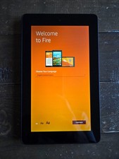 Amazon Kindle Fire 8GB, Wi-Fi, 7" With Case Bundle. Black.