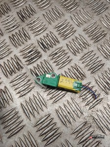 AUDI A6 4F2, C6 AIRBAGSENSOR CRASHSENSOR DRUCKSENSOR 1k0909606c 3.00 30746257