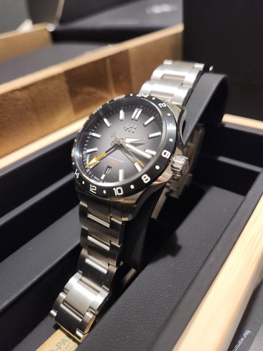 Christopher Ward C63 x Watchgecko Sealander 39mm GMT Limited Edition