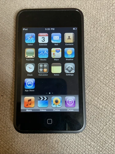 Apple iPod Touch 1st Generation Black, 16GB - Picture 1 of 3