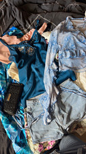 Clothing lot (30/40 items) includes a few vintage pieces! Great for reselling
