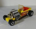 Vintage Hot Wheels #68 Ford T-Bucket Yellow W/Red Interior 1992 (2 3/4")