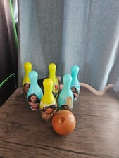 2 Kids Plastic Bowling Setups