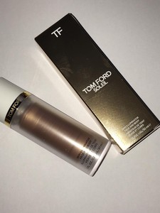tom ford face and body illuminator