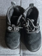 GUC Boys UGG Neumel 2 Black Ankle Shearling Lined Zip/Lace Boots Children s Sz 9
