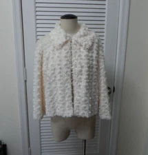 Cejon faux fur ivory white cropped jacket coat satin lined 3/4 sleeve sz L