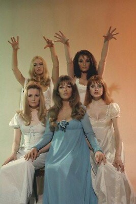 Ingrid Pitt Madeline Smith P Steel Kate Omara J Key Vampire Lovers 5x7 photo
