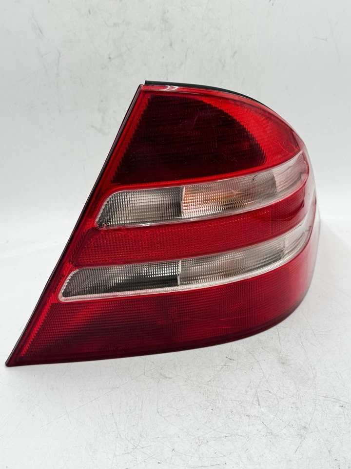 Luz trasera LED OEM 2000 2001 2002 MERCEDES CLASE S W220 S430 PASAJERO DERECHO Foto 2 de 4