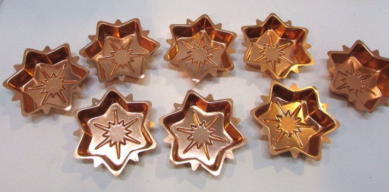 8 Vintage 1970s Small Individual 1x4 Star Shaped Coppertone Aluminum Food Molds