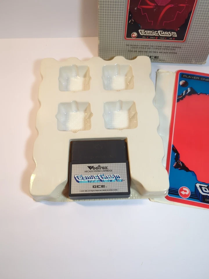 Cosmic Chase Vectrex  GCE Complete CIB - Box, Cart, Manual Overlay Tested/Works - Image 3 of 4
