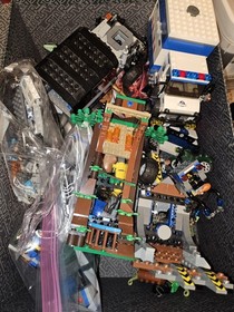Huge LEGO Jurassic World Set Lot Open with Minifigs and All Parts