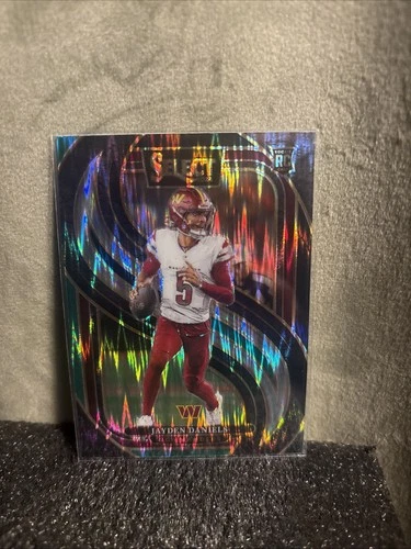 2024 Panini Premier Level Jayden Daniels #112 Black & Green Shock Prizm