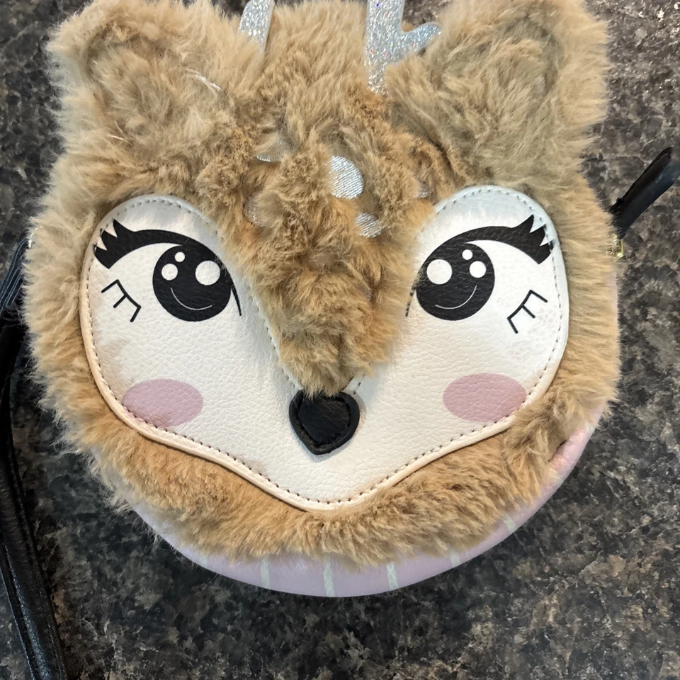 BETSEY JOHNSON RAYAS NEGRAS + ROSAS, PIEL SINTÉTICA BRONCEADA, GATO BLANCO, PULSERA, MONEDERO Foto 2 de 4