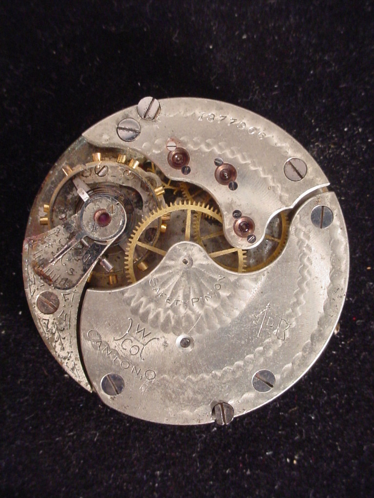 Hampden Watch Co. Grade No. 109 D (in split flag) Pocket Watch image 1