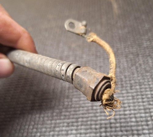 1940 Cadillac Ignition Switch Tumbler NO KEY - Picture 4 of 4