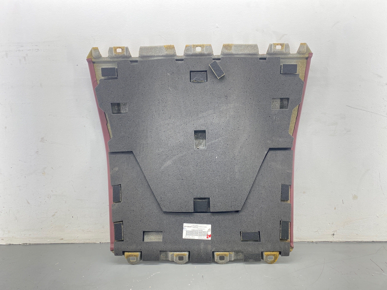 2020-2023 MCLAREN GT REAR TRIM PANEL ENGINE COVER BAROLO RED 22NB517GP OEM 2021