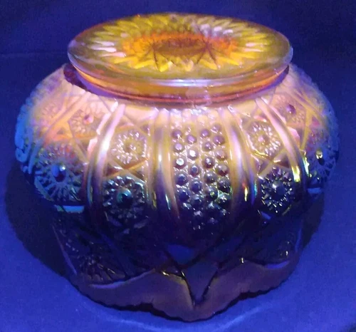 Vintage Indiana Heirloom Sunset Red Cadmium Glow In UV Carnival Glass Rose Bowl