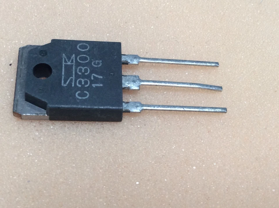 2SC3300   Transistor   NPN  50V 15A 100W  TO3P  NOS  #B2 - Bild 1 von 1