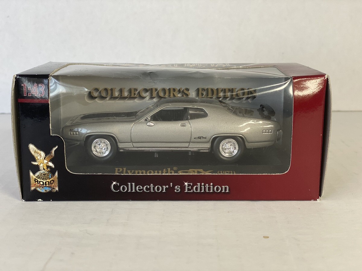 ロードシグネーチャー プリムス GTX 1971 1/43 Road Signature 1971 Plymouth GTX Car Silver Collector's