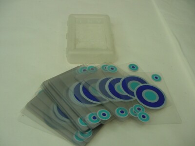 Kikkerland Carte Da Gioco Invisibili In PVC Trasparente, Impermeabili, Con Scatola Satinata, Dimensioni 10,2x7 Cm