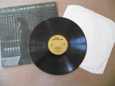 Neil Young . After The Gold Rush .1972 ENGLAND. VINYL 33T. Label: RS # K 44088