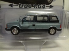 Auto World 1987 Plymouth Voyager Aw64512 Blue