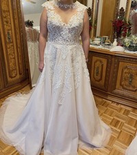 Ivory Lace A-Line Wedding Dress Illusion Neckline Cap Sleeves Train Buttons