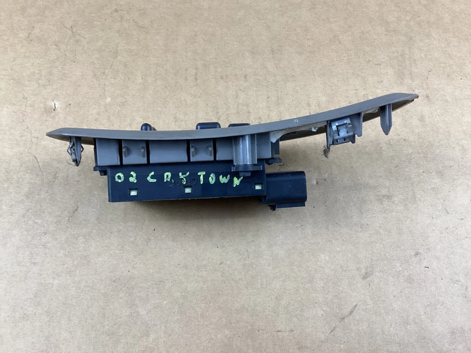 Interruptor de ventana principal de la puerta delantera izquierda del conductor Chrysler Town & Country 2001-2003 Foto 3 de 4