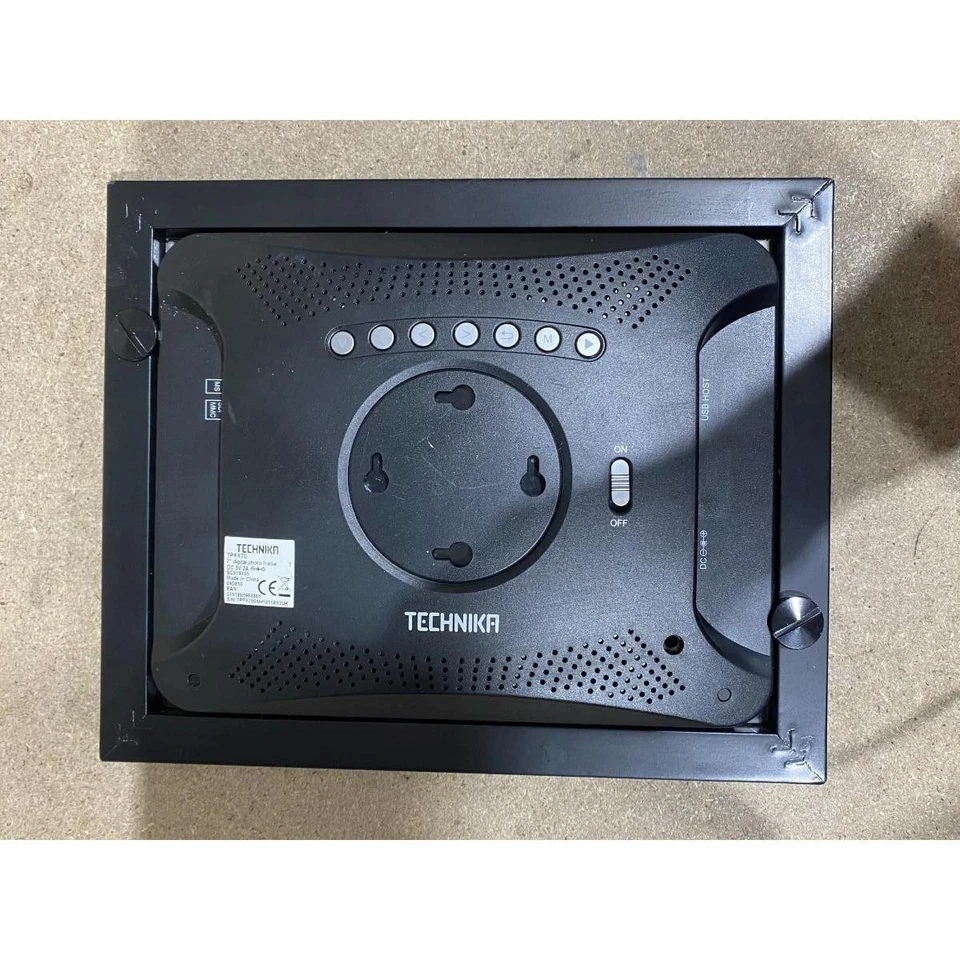 Technika TPFX70 Digital Photo Frame Black USB 7" LCD Display Auto Image Rotation - Image 4 of 4