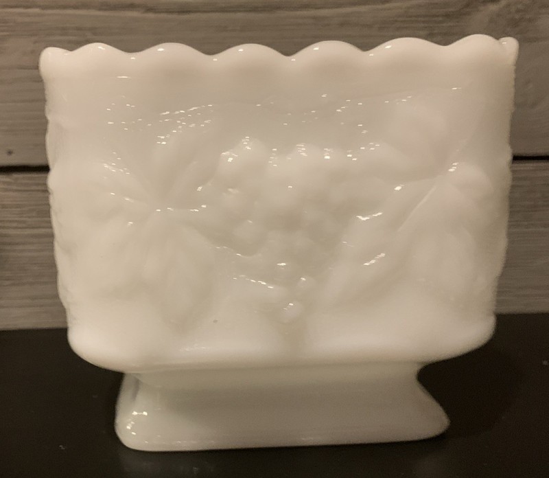 Anchor Hocking~Milk Glass~Grapes and Leaves~4 1/4" Square~Candy Dish or Planter