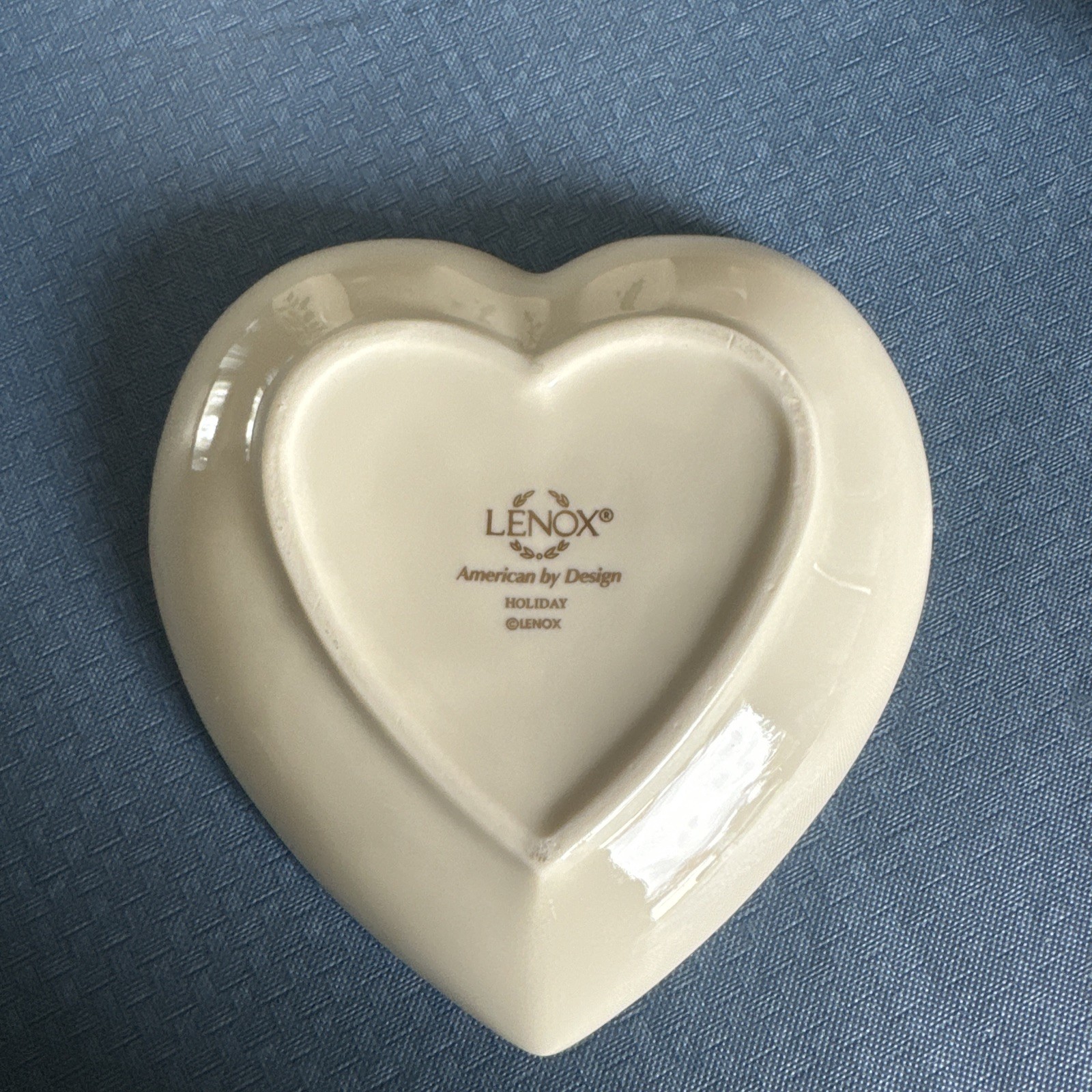 Lenox Holly Mistletoe Holiday Christmas Heart Shaped small Dish | eBay