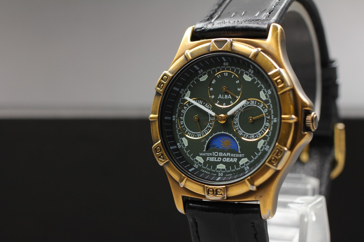 セイコー腕時計ALBA Vtg 1993 Seiko Alba Field Gear V33F-6A80 Triple Calendar Quartz