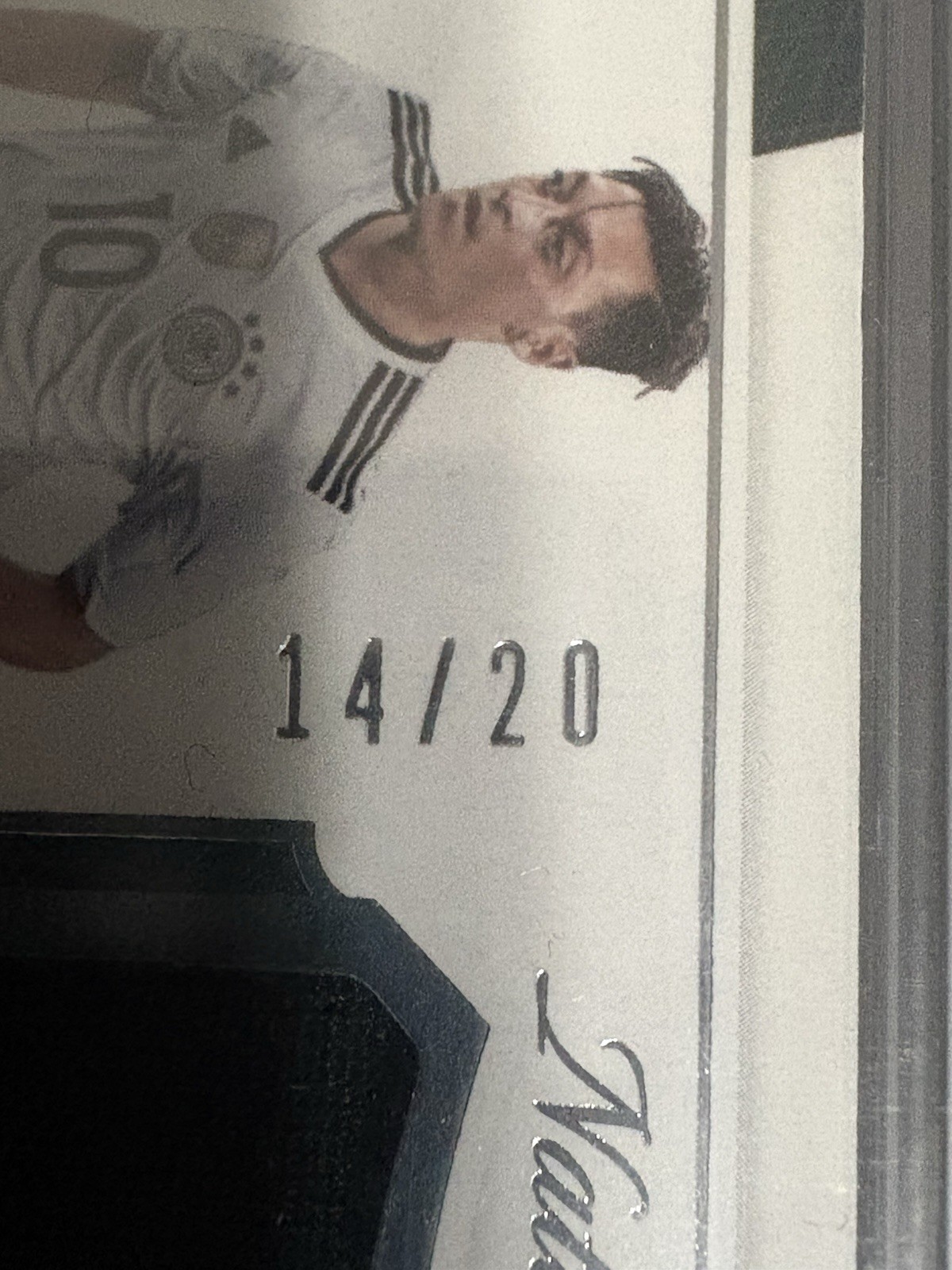 Panini National Treasures 2018 Mesut Ozil CJ-OZL Colossal Jersey Auto /20 PSA 7 view 3