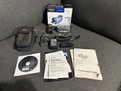Sony DCR-SX44 Handycam Camcorder Silver With Charger Battery Box Bag 4GB Tested