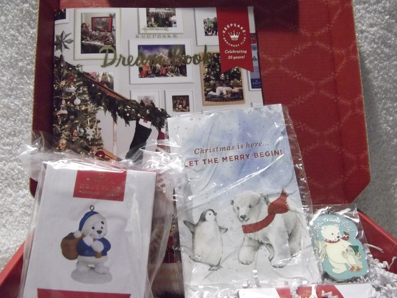 Hallmark 2022 KOC Membership Kit Dream Book Polar Bear Santa Lot