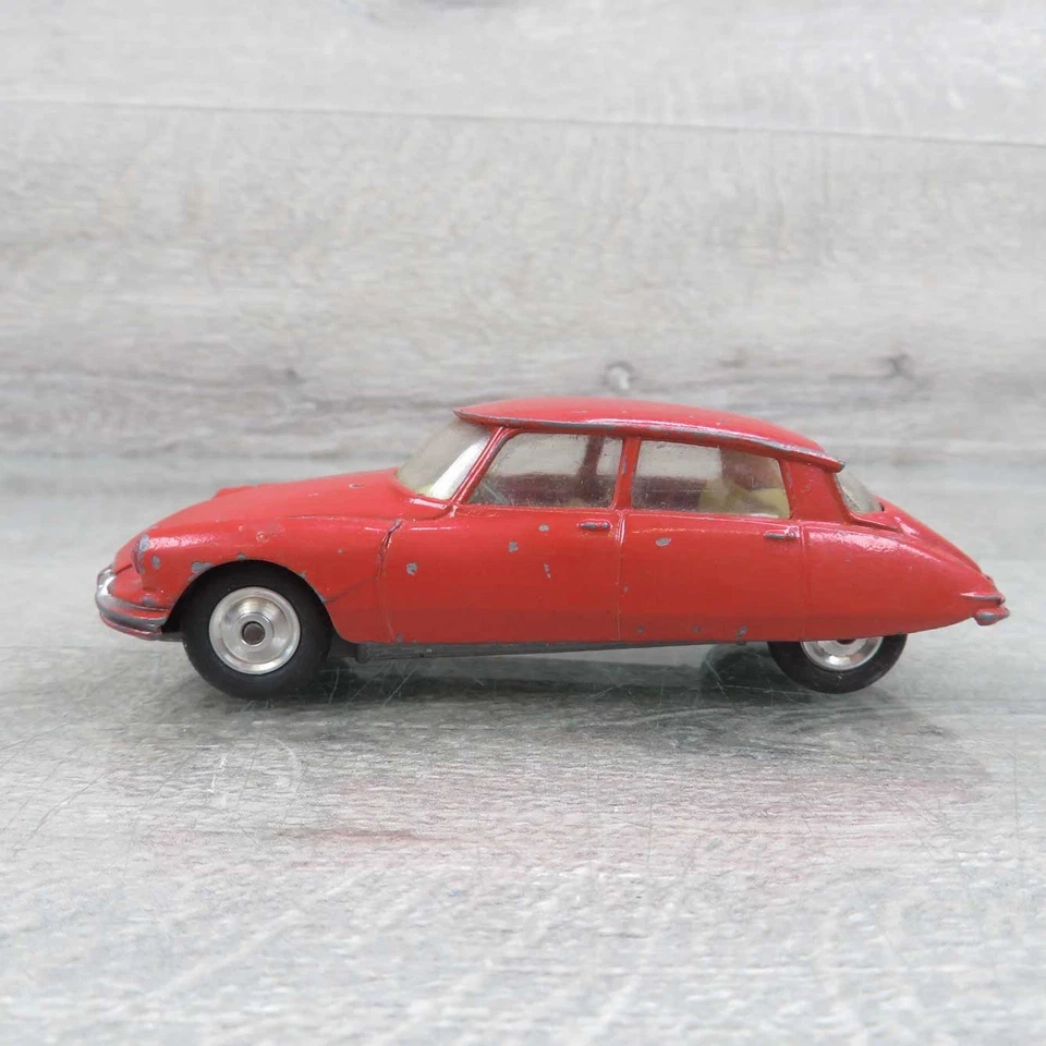 CORGI TOYS - Citroen DS19 - #AJ6388 - Bild 2 von 4