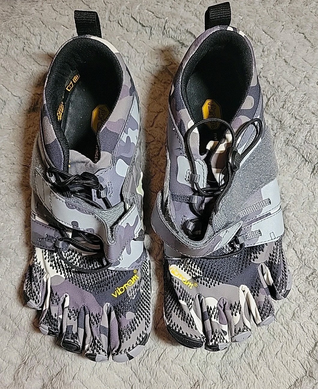 Vibram FiveFingers MEN V-Train 2.0 21M7702 size 8-8.5 - Gem