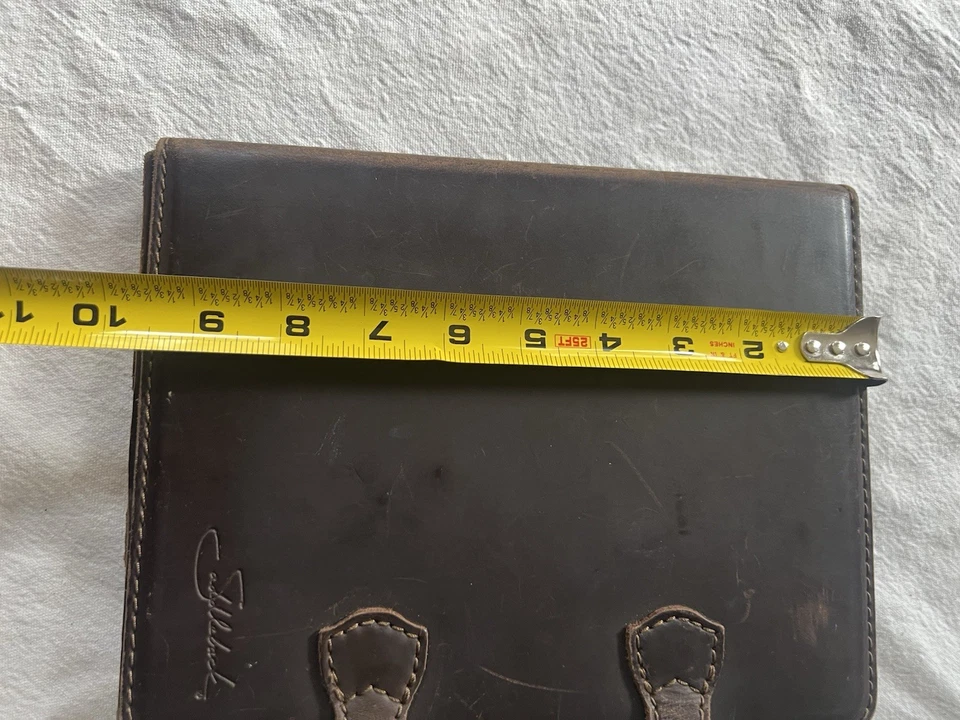 Apple iPad Mini Wi-Fi 7.9” + Saddleback Leather Case Dark Brown Full-Grain - Image 4 of 4