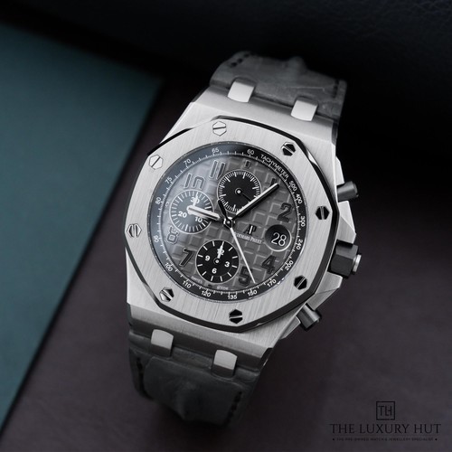 Audemars Piguet Royal Oak “Elephant” 26470ST.OO.A104CR.01 - Circa 2015, Servi...