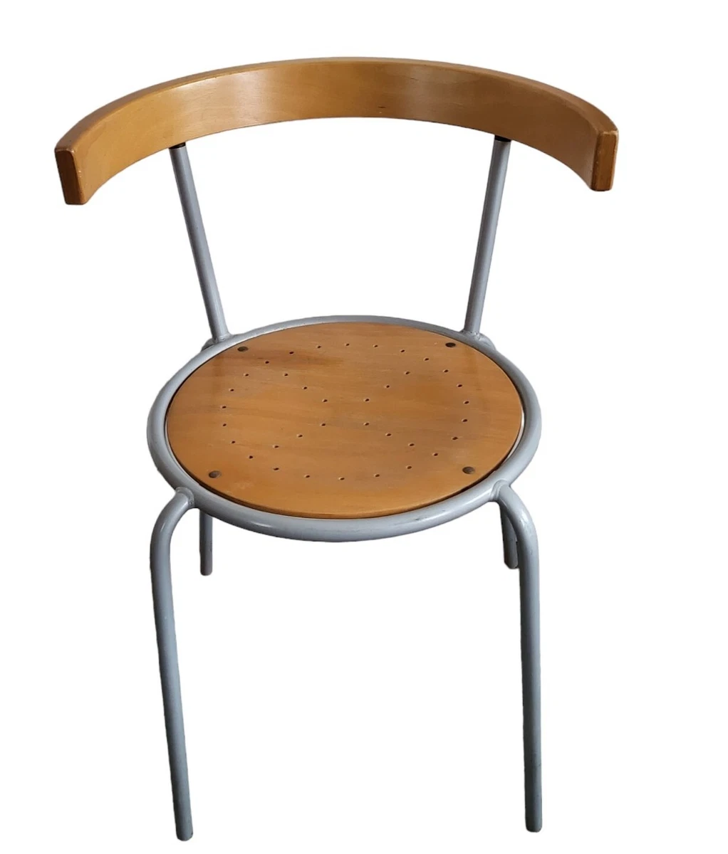 Stackable bentwood chairs deals