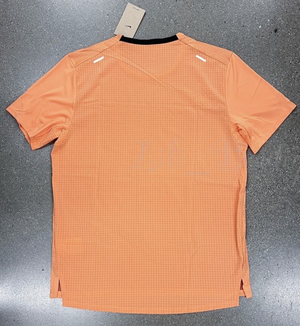 NWT Nike DM4646-871 Men Dri-Fit Rise 365 Trail Running Top Orange Trance Size M image 2