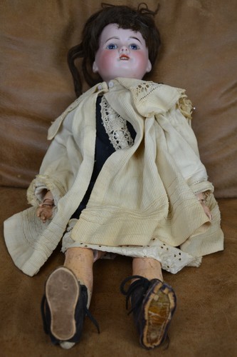 POUPÉE ANCIENNE SFBJ Paris 23 EUR 65,00 - FR POUPÉE ANCIENNE SFBJ Paris 23 EUR 65,00 - FR