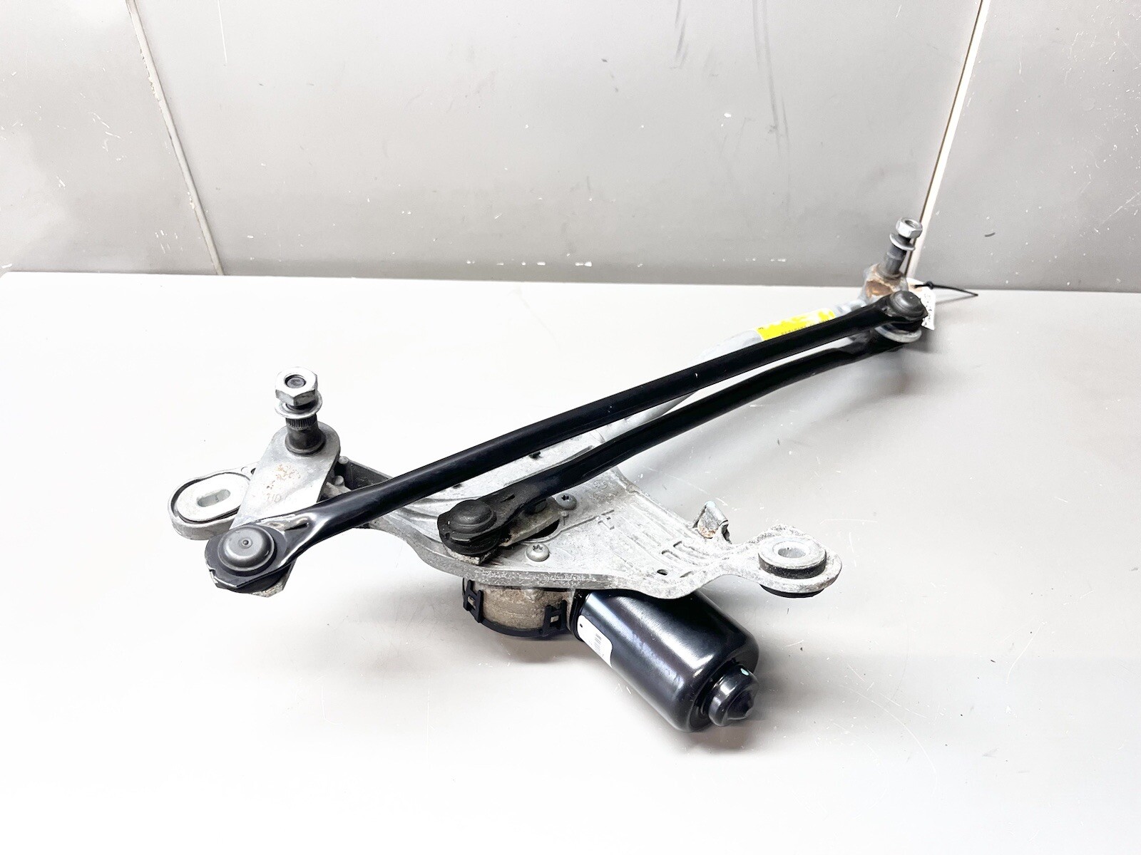 ⭐️2014-2020 MASERATI QUATTROPORTE FRONT WINDSHIELD WIPER MOTOR LINKAGE OEM